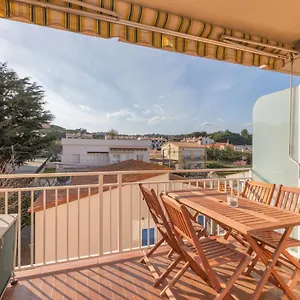Hauzify I Center Apartamento S'Agaró